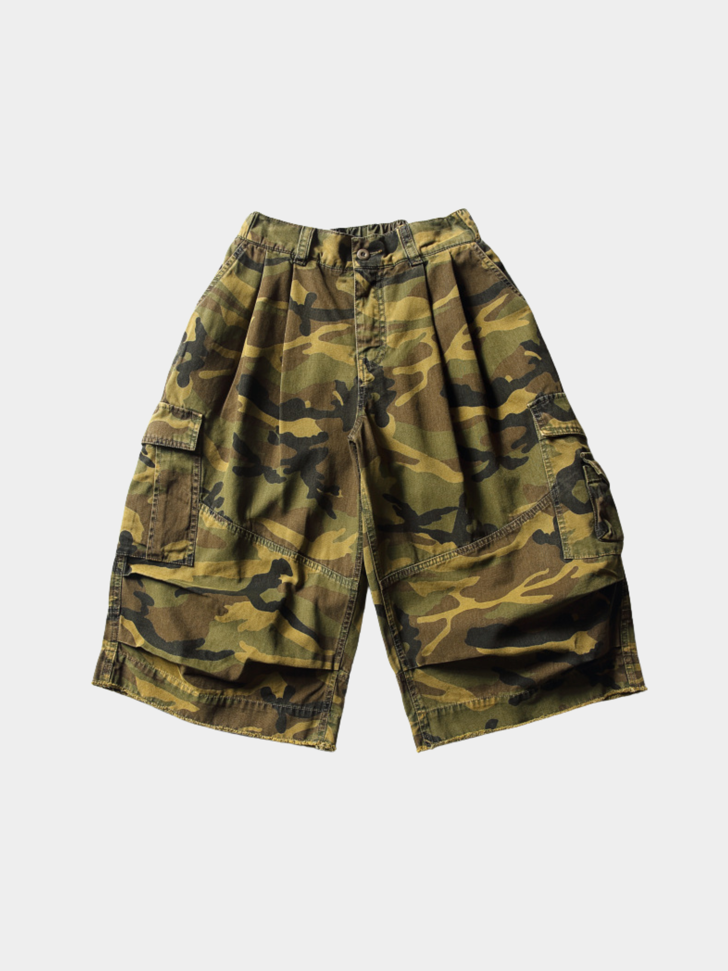 CampShell - Unisex Multi-Pocket Camouflage Relaxed Shorts
