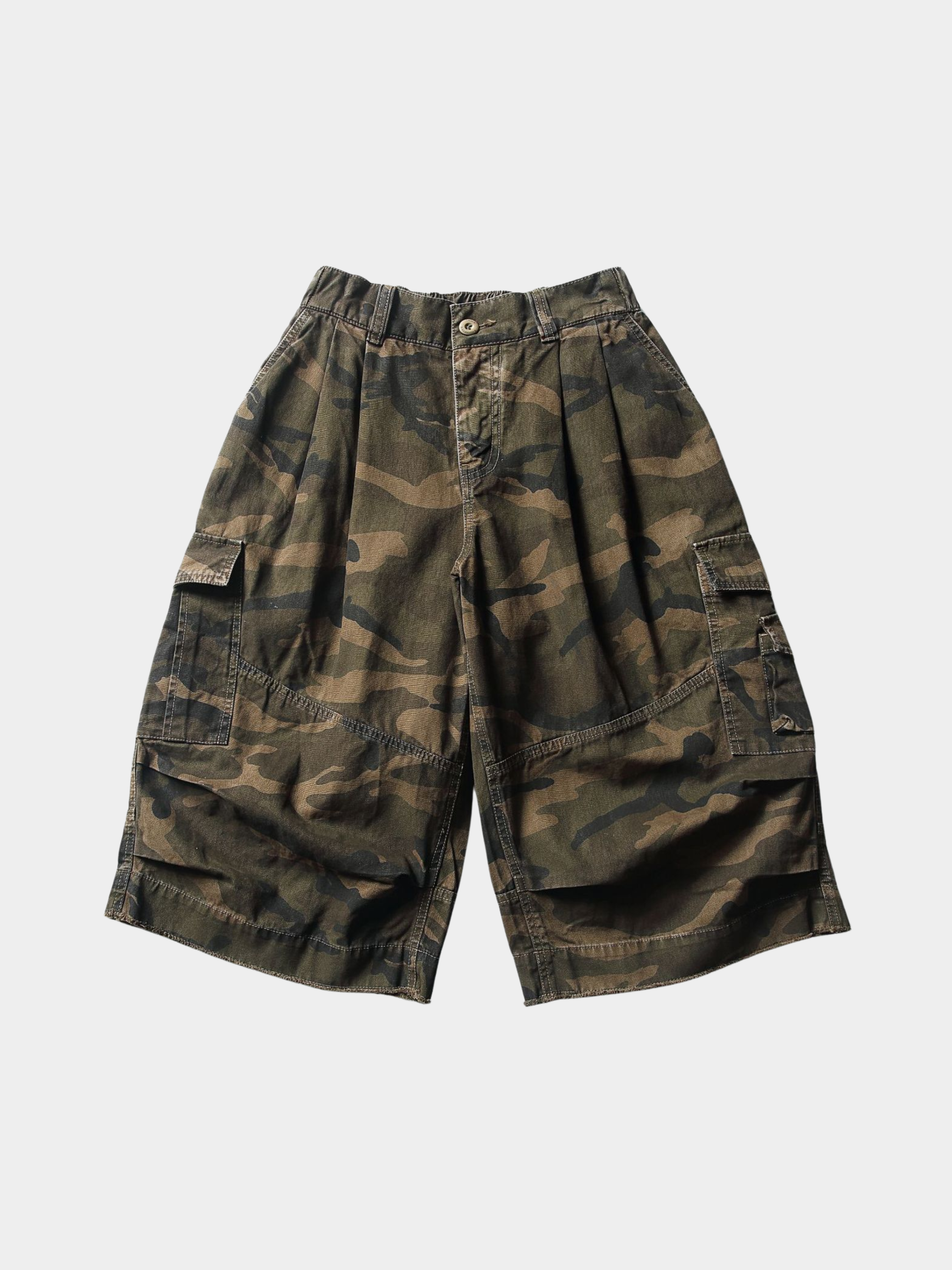 CampShell - Unisex Multi-Pocket Camouflage Relaxed Shorts