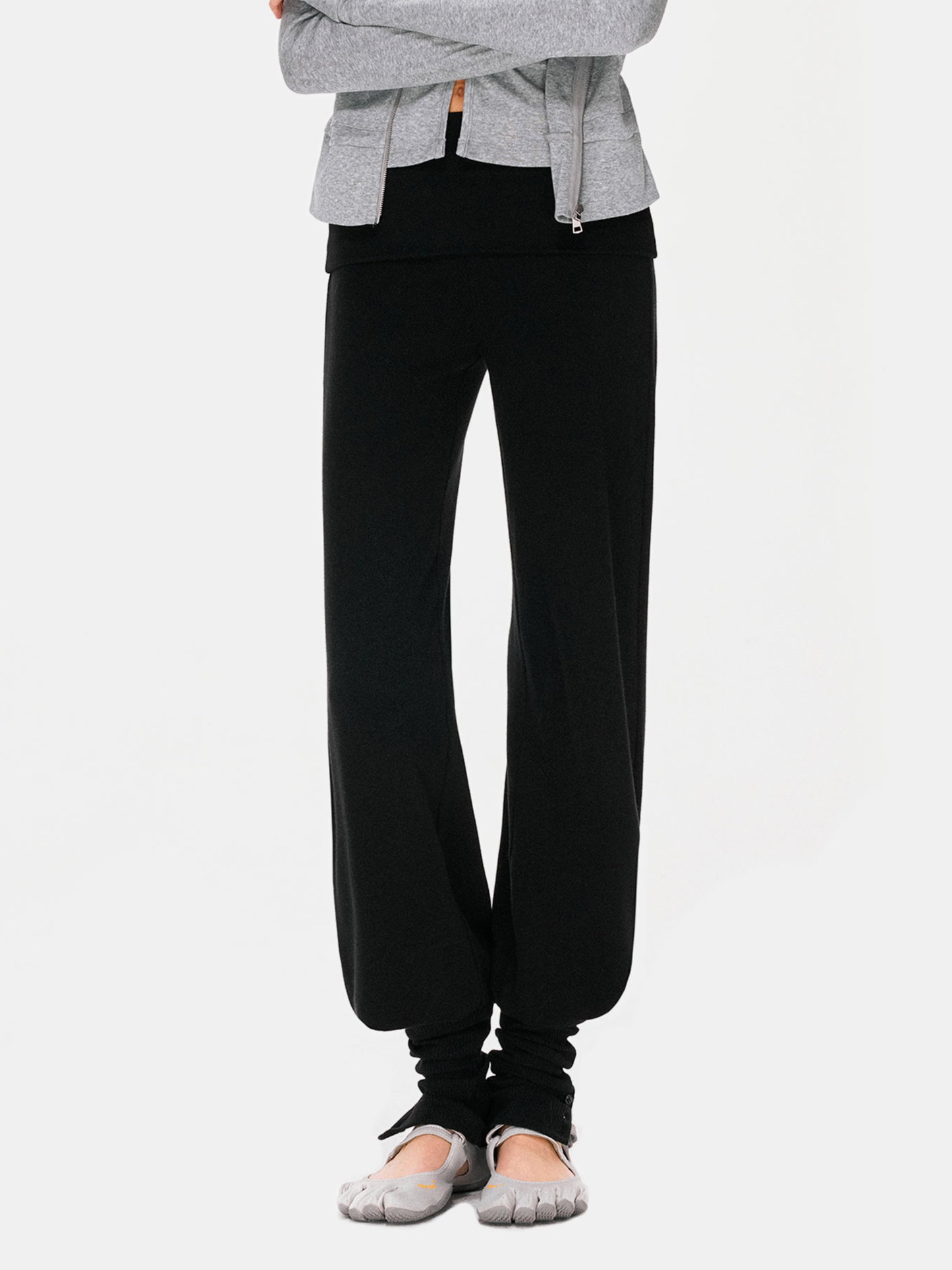 Hallowbrook - Women's Detachable Sock-Cuff Convertible Sweatpants