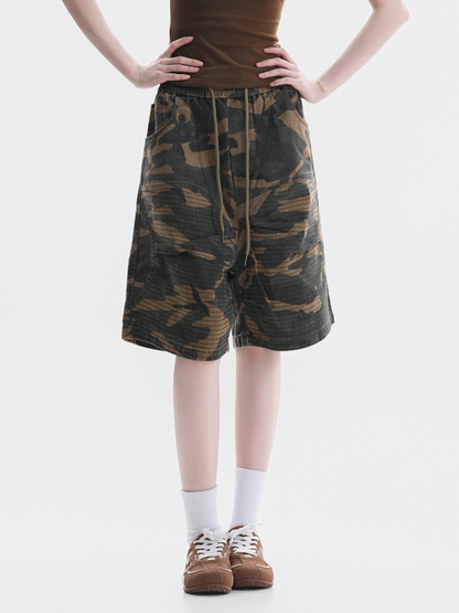 FoxCreek - Women's Washed Camo Cargo Shorts